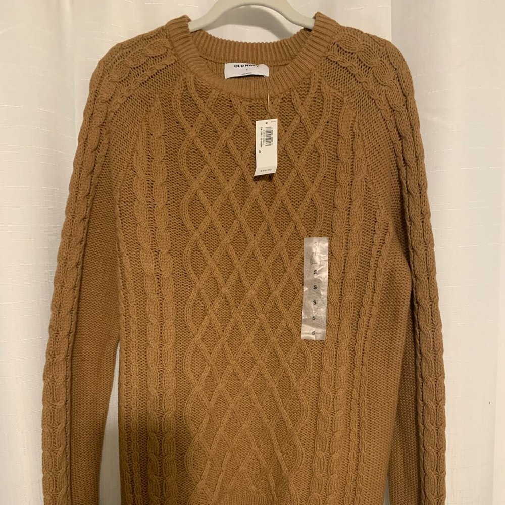 Camel Sweater NWT Small